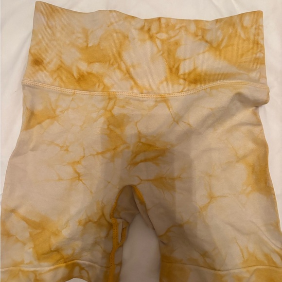 SHORTS BUNDLE - Picture 3 of 7